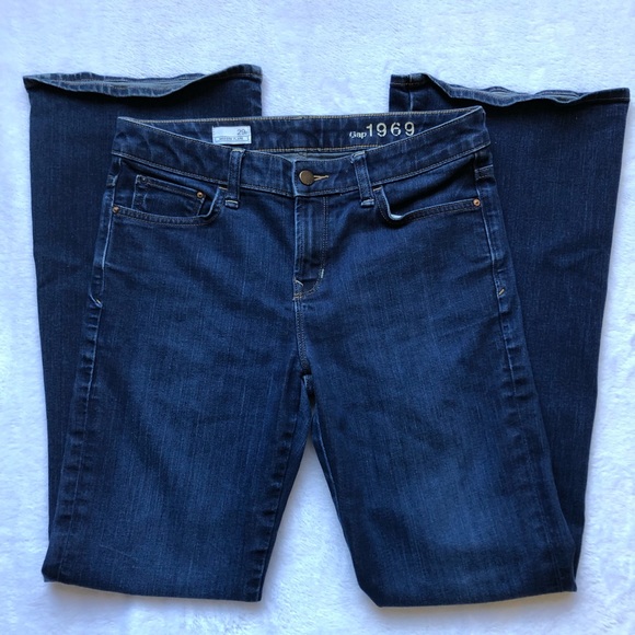 Gap Women’s 1969 Modern Flare Dark Wash Jeans, Size 29 Regular - Picture 13 of 16